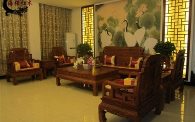 北京周總買的紅木家具沙發
